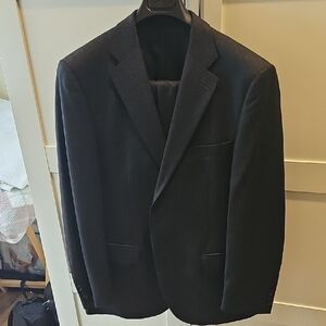 Lubiam Italian 44R Suit, Wool Charcoal Pinstripe, with Flat Front Pants 36W 30L